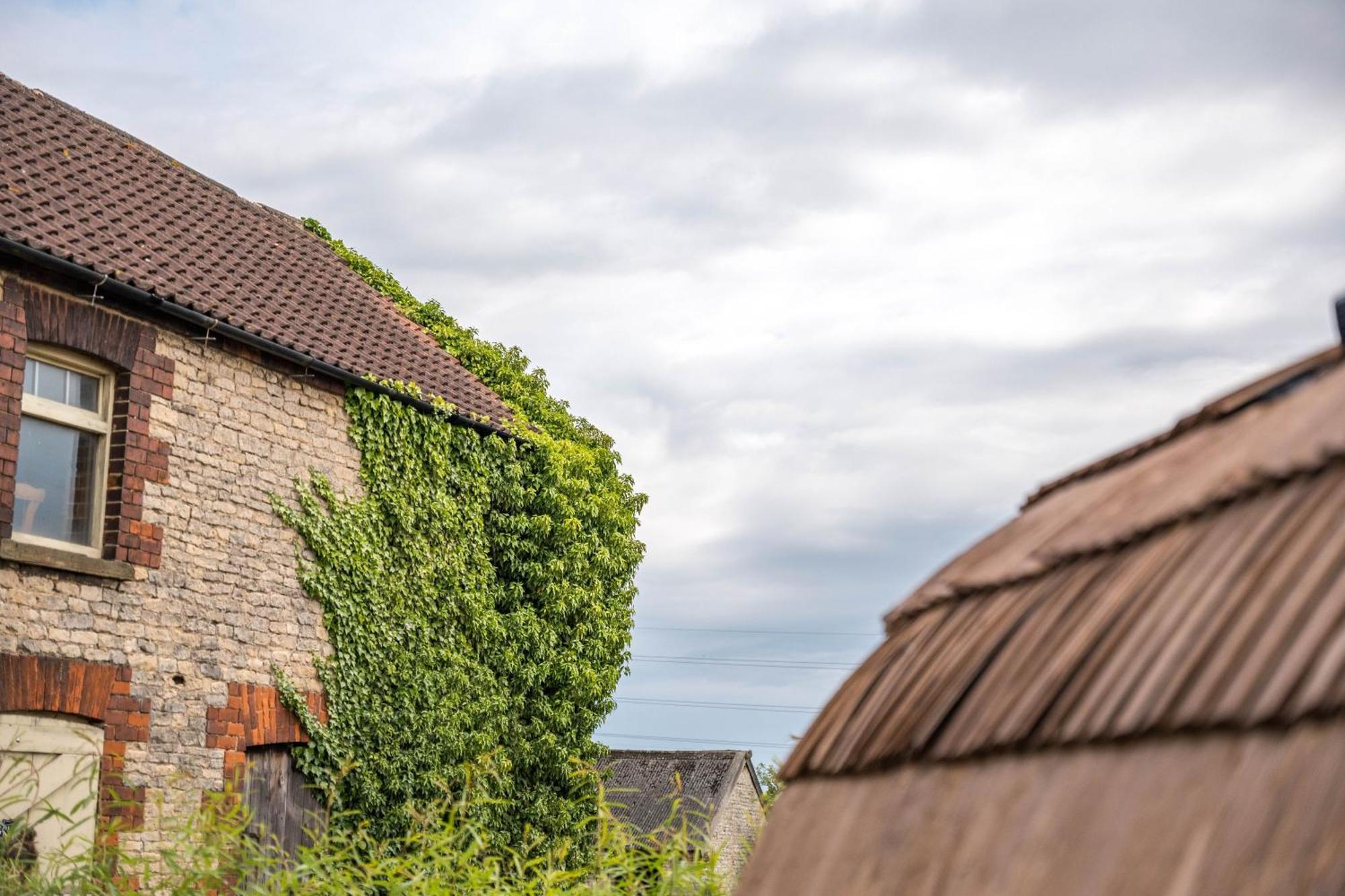 Sawcliffe Manor Country House With Spa, Free Parking, Catering, Self Checkin, Farmstay Scunthorpe Exterior foto